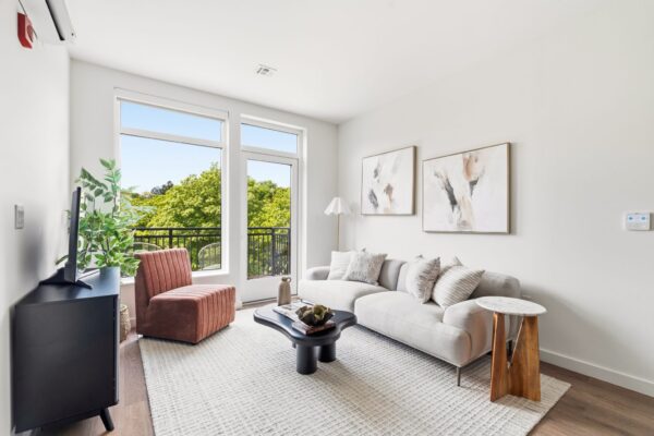 1 bedroom living room