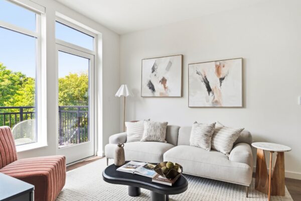 1 bedroom living room