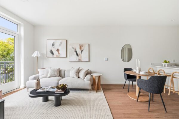 1 bedroom living room